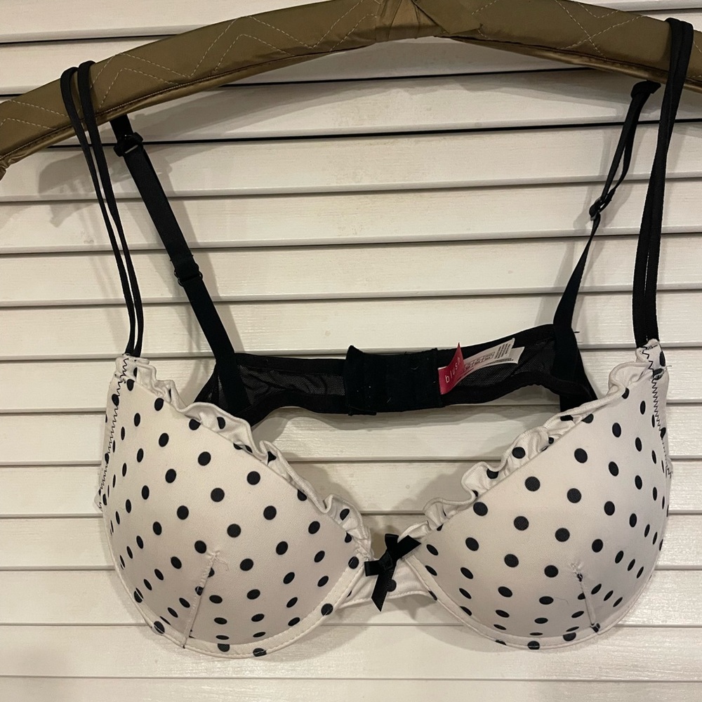 Polka dot push-up bra